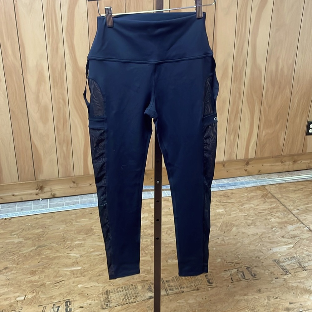 Alo yoga leggings